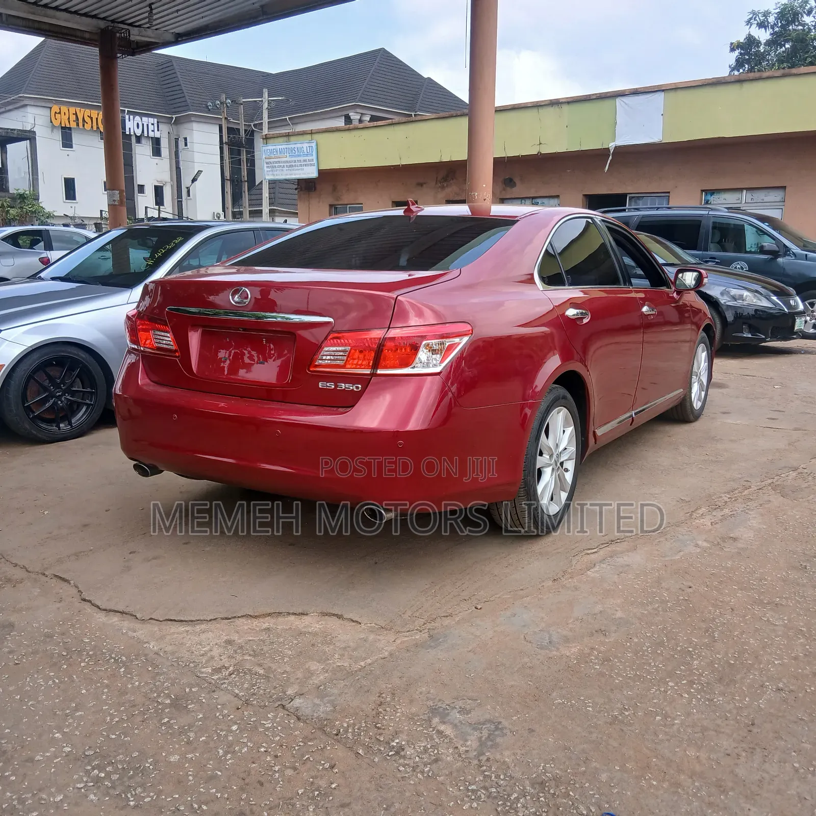 Lexus ES 2012 Red