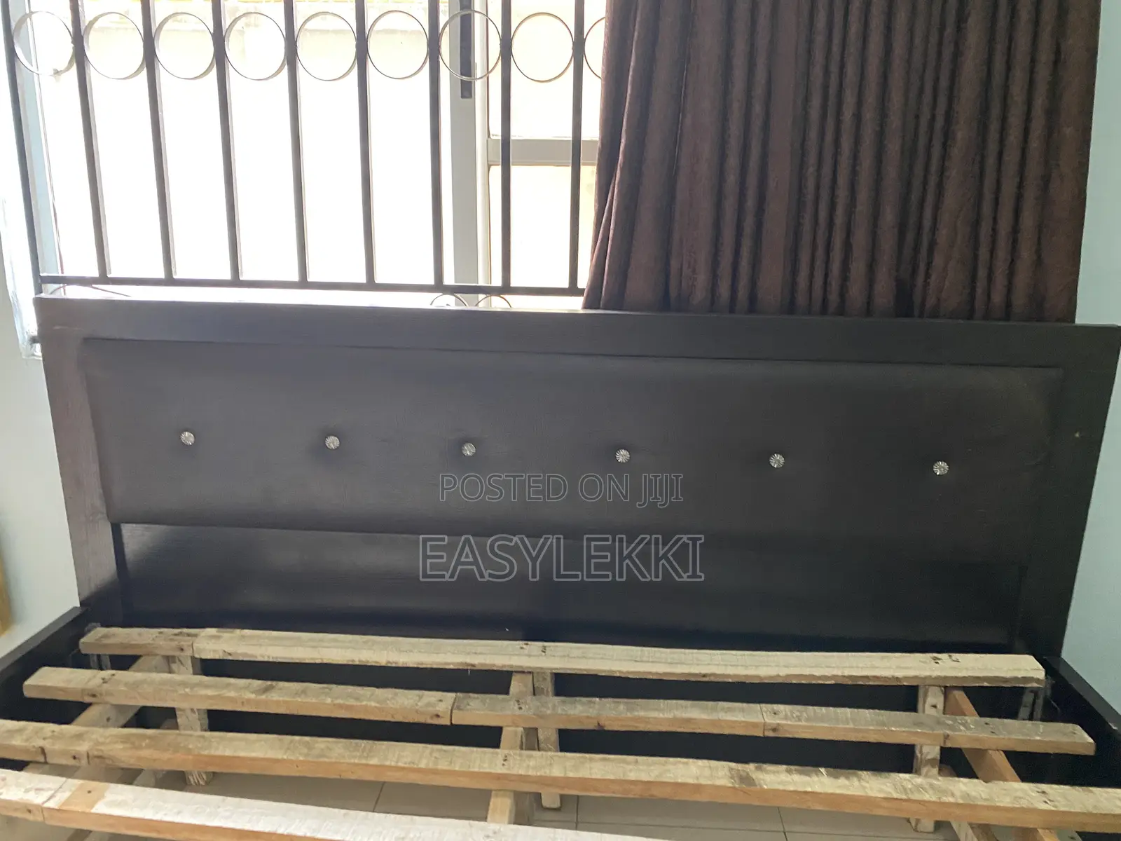 Bedframe Mattress