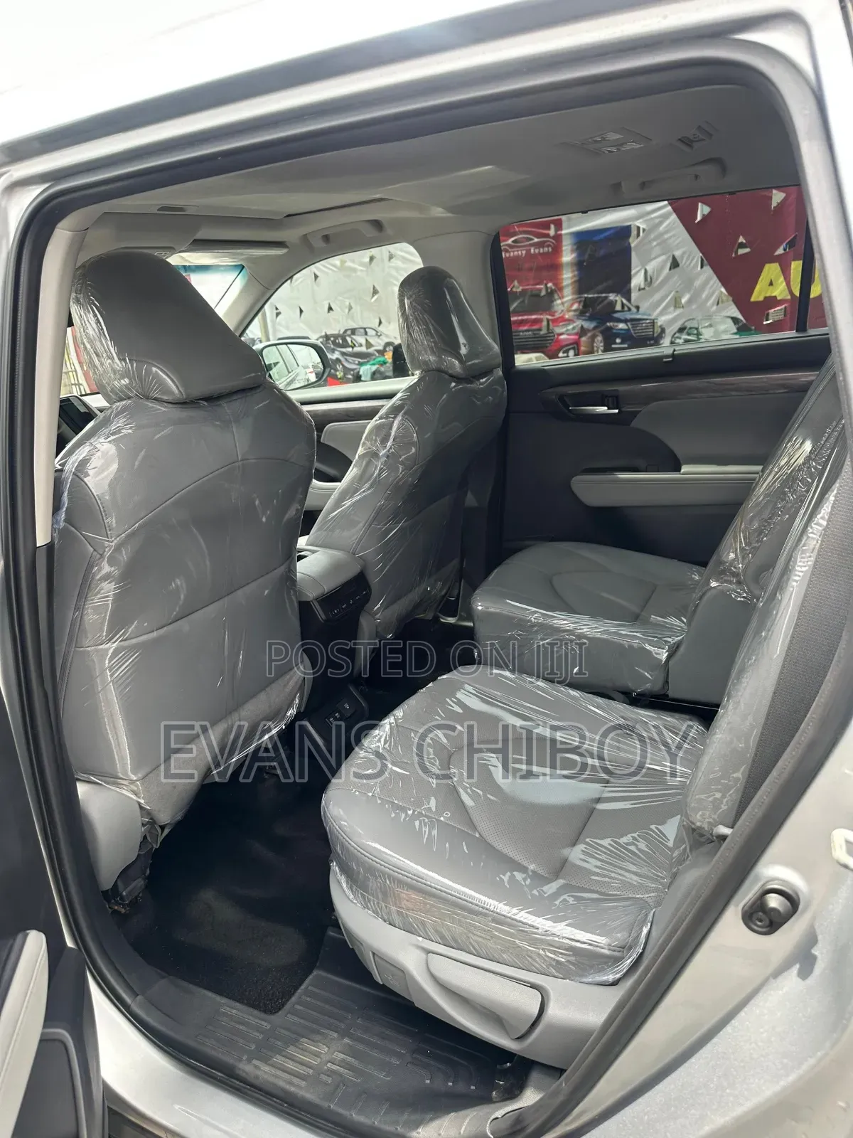 Toyota Highlander Limited 2021 Silver