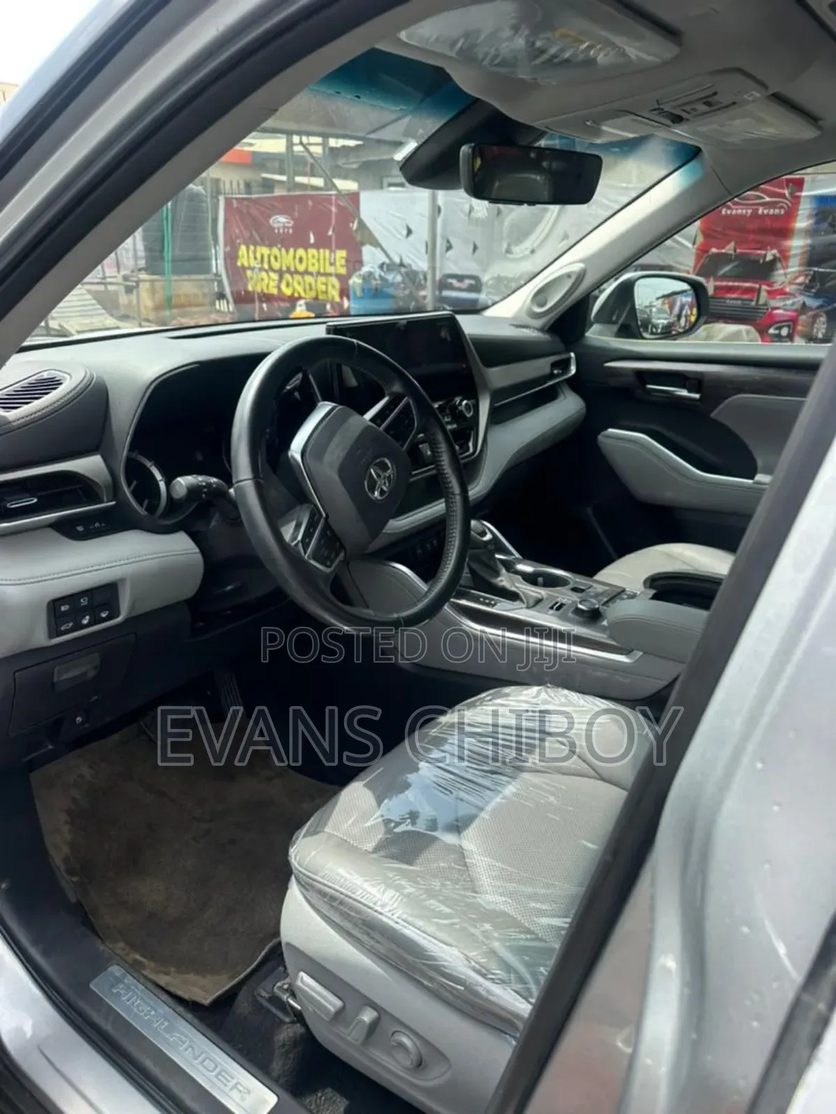Toyota Highlander Limited 2021 Silver