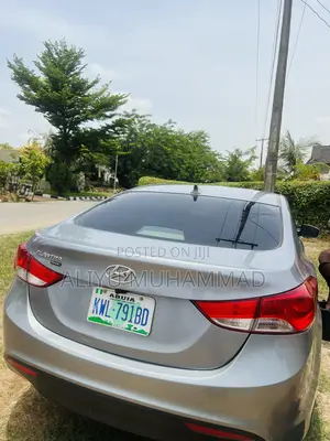 Hyundai Elantra GS Coupe FWD (1.8L 4cyl 6A) 2013 Gray