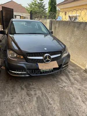 Mercedes-Benz C300 2008 Black