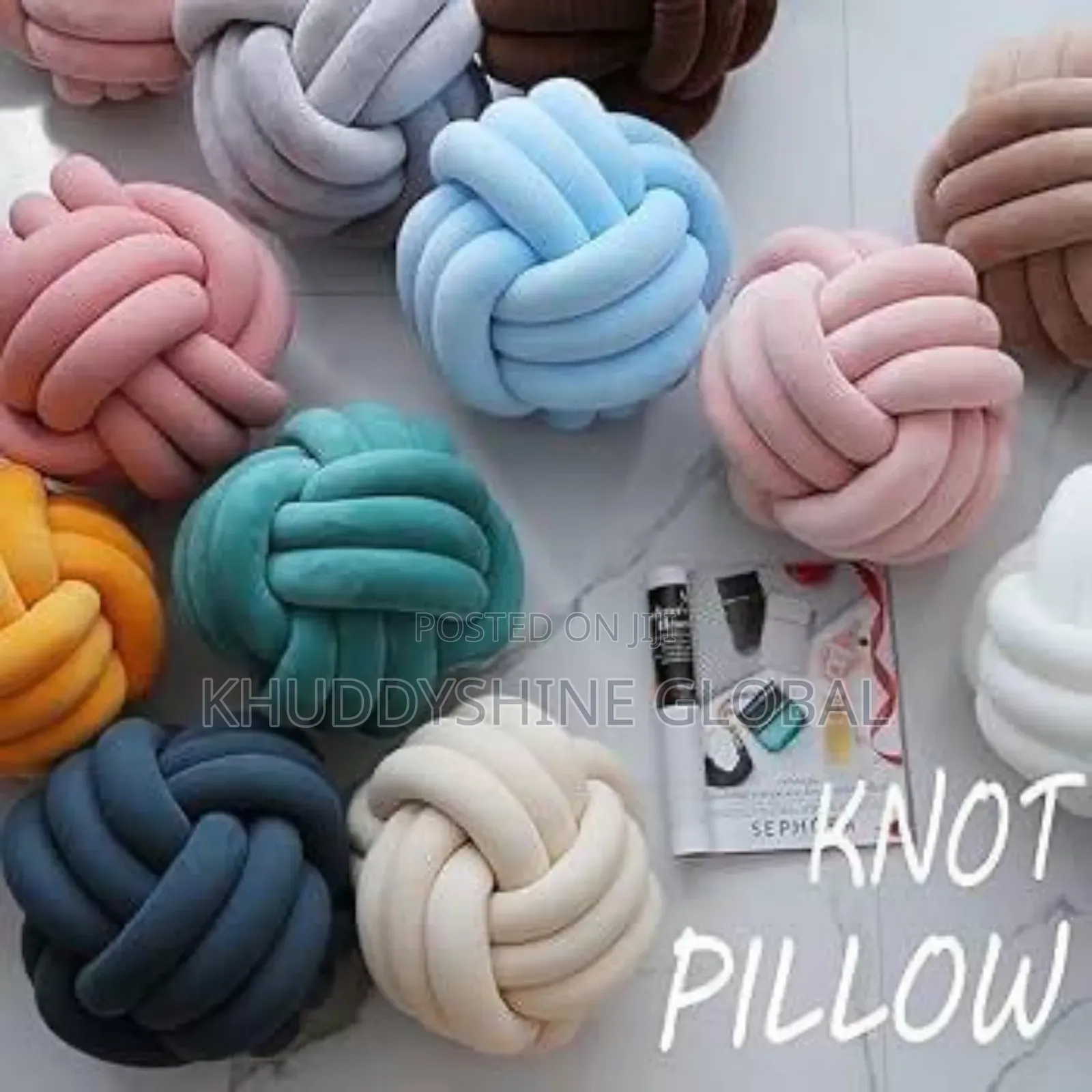 Knot Pillow