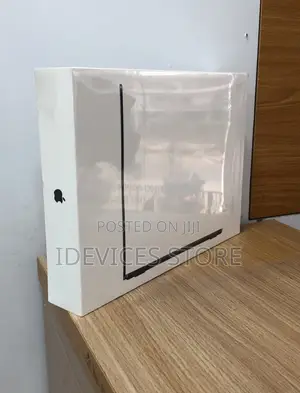 New Laptop Apple MacBook Air 2024 M3 24GB Apple M4 SSD 512GB