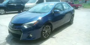 Toyota Corolla 2015 Blue