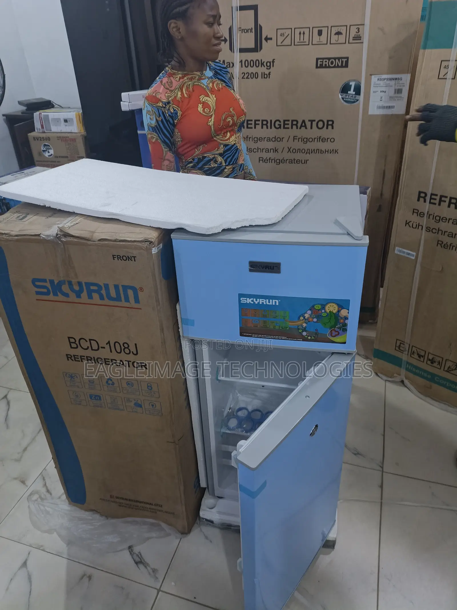 Energy Saving Skyrun 85 Liters Two-Door Fridge