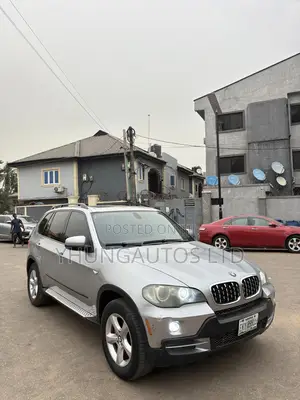 BMW X5 xDrive 48i AWD (4.8L 8cyl 6A) 2009 Silver