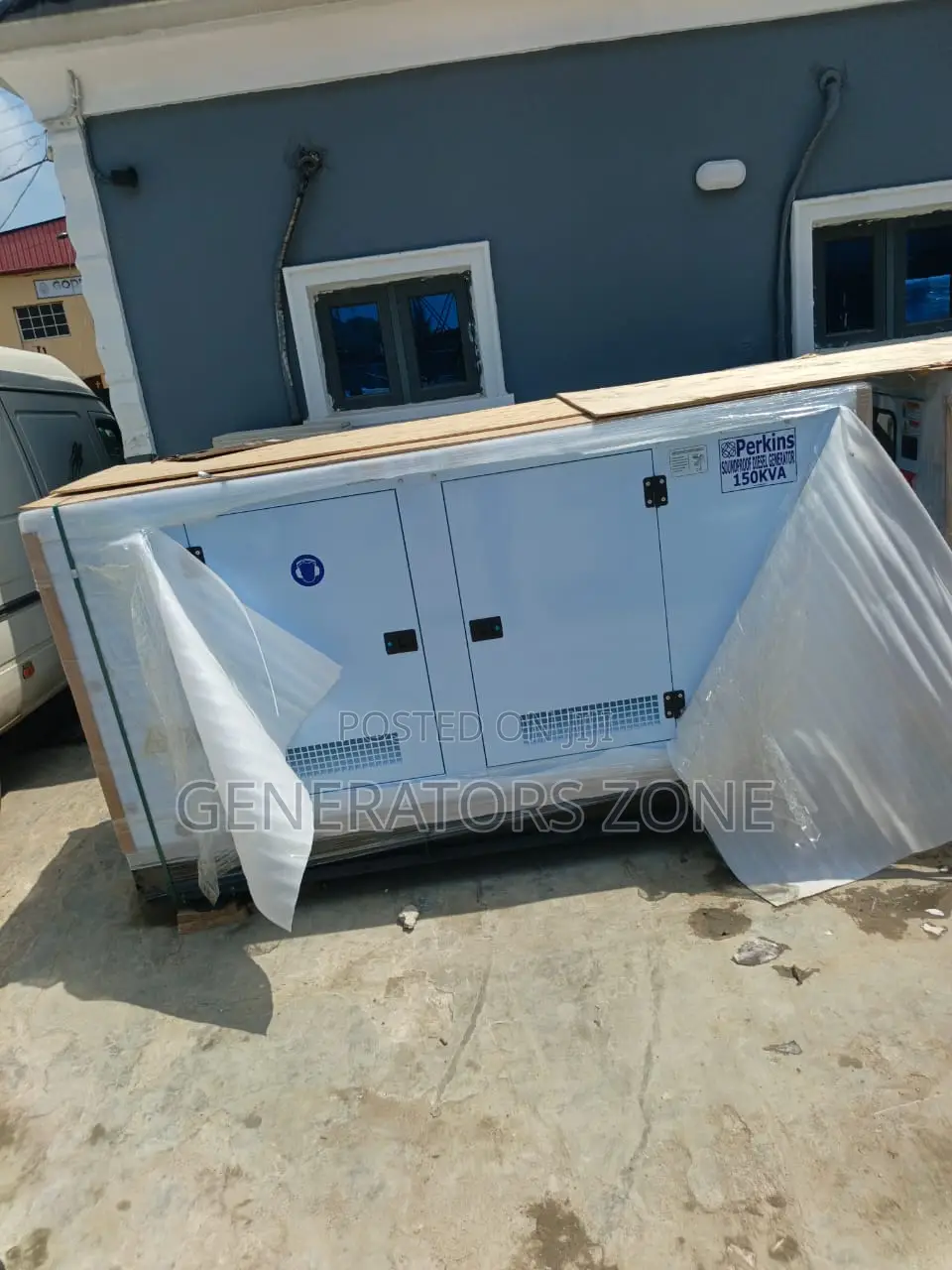 Perkins Engine 150kva Diesel Generator With Canopy