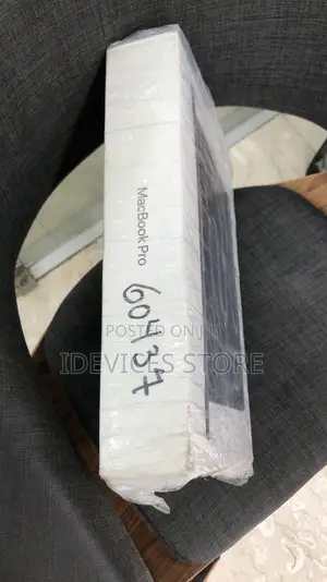 New Laptop Apple MacBook Pro 2024 M4 16GB Apple M4 SSD 1T