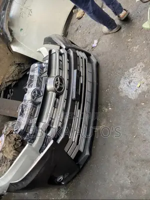 Toyota Highlander 2018 Complete Bumper