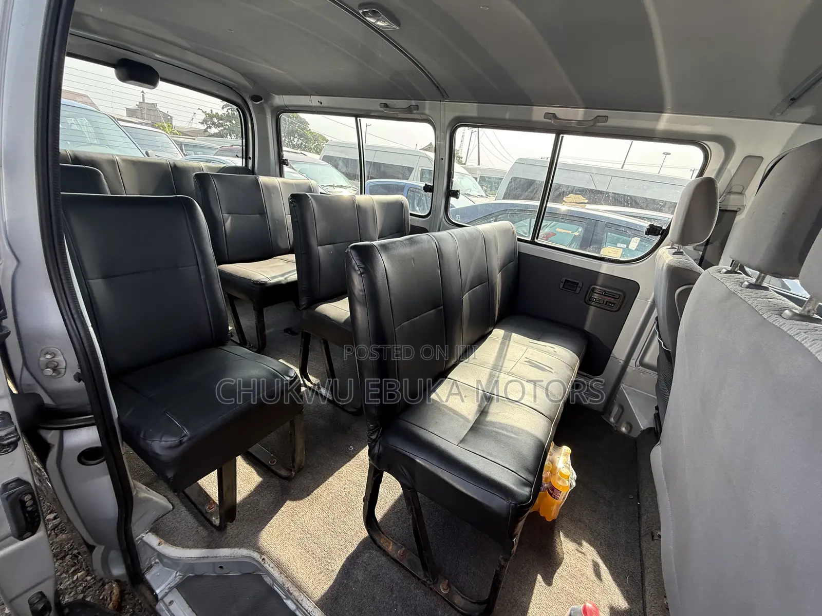 Toyota HiAce 2004 Silver