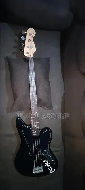 Fender Squier Vintage Modified Jaguar Special Bass Guitar