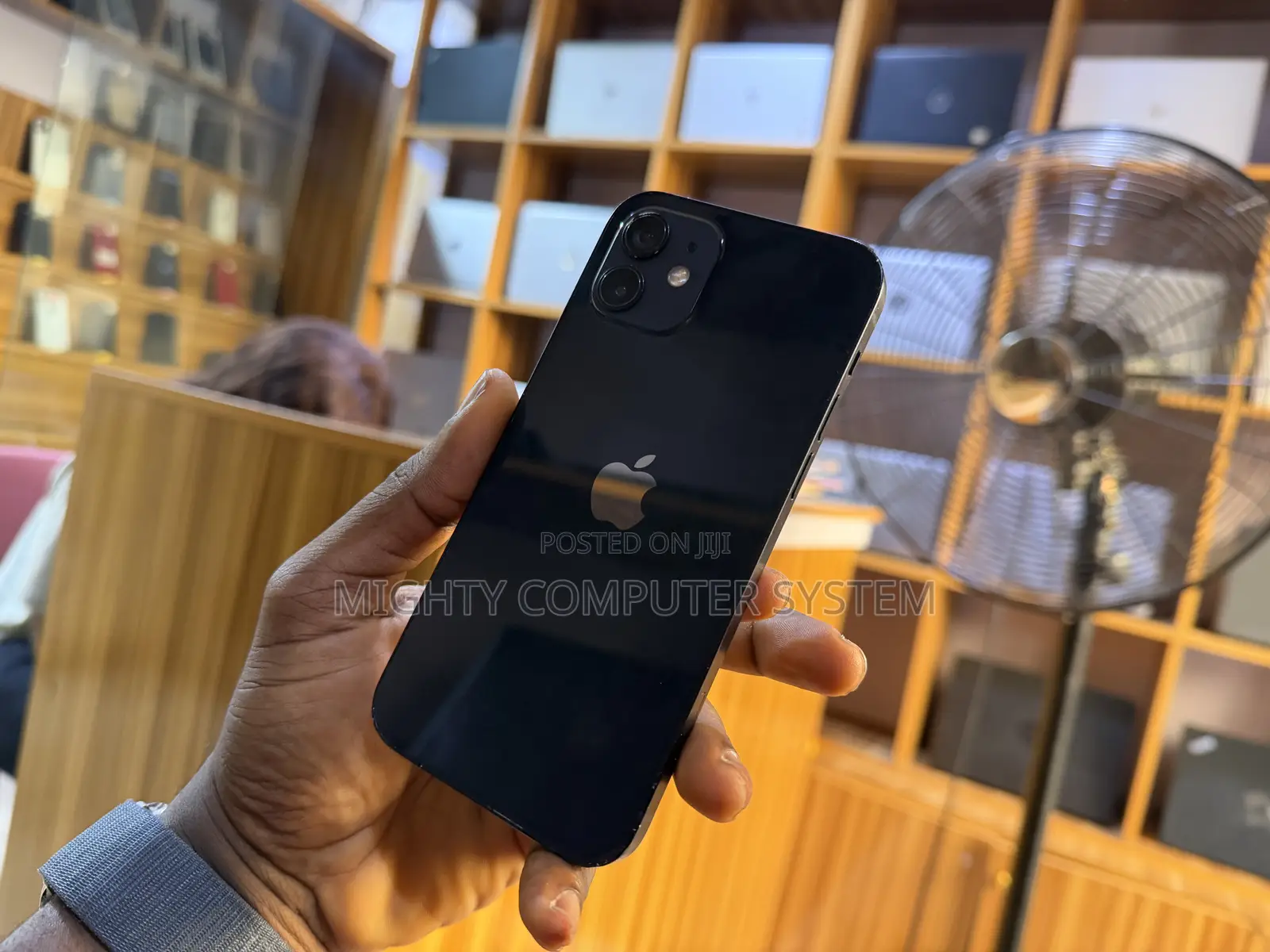 Apple iPhone 12 64 GB Blue