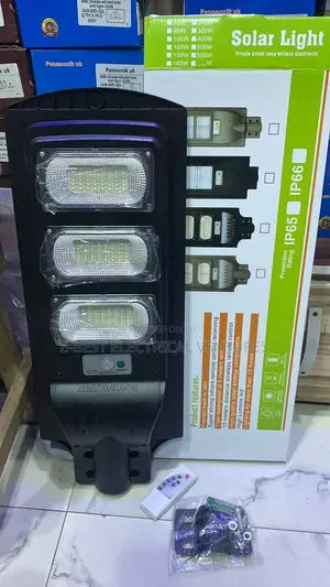 300 Watts Solar Light