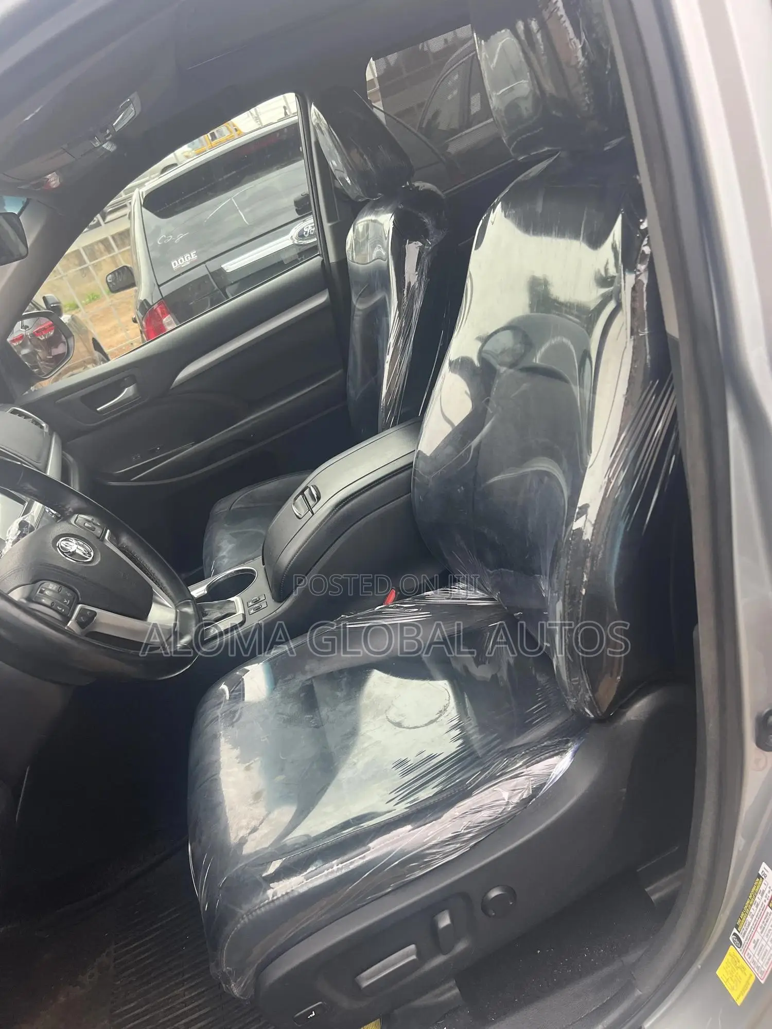 Toyota Highlander XLE 4x2 V6 (3.5L 6cyl 8A) 2017 Silver