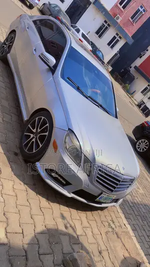 Mercedes-Benz E350 2011 Gray