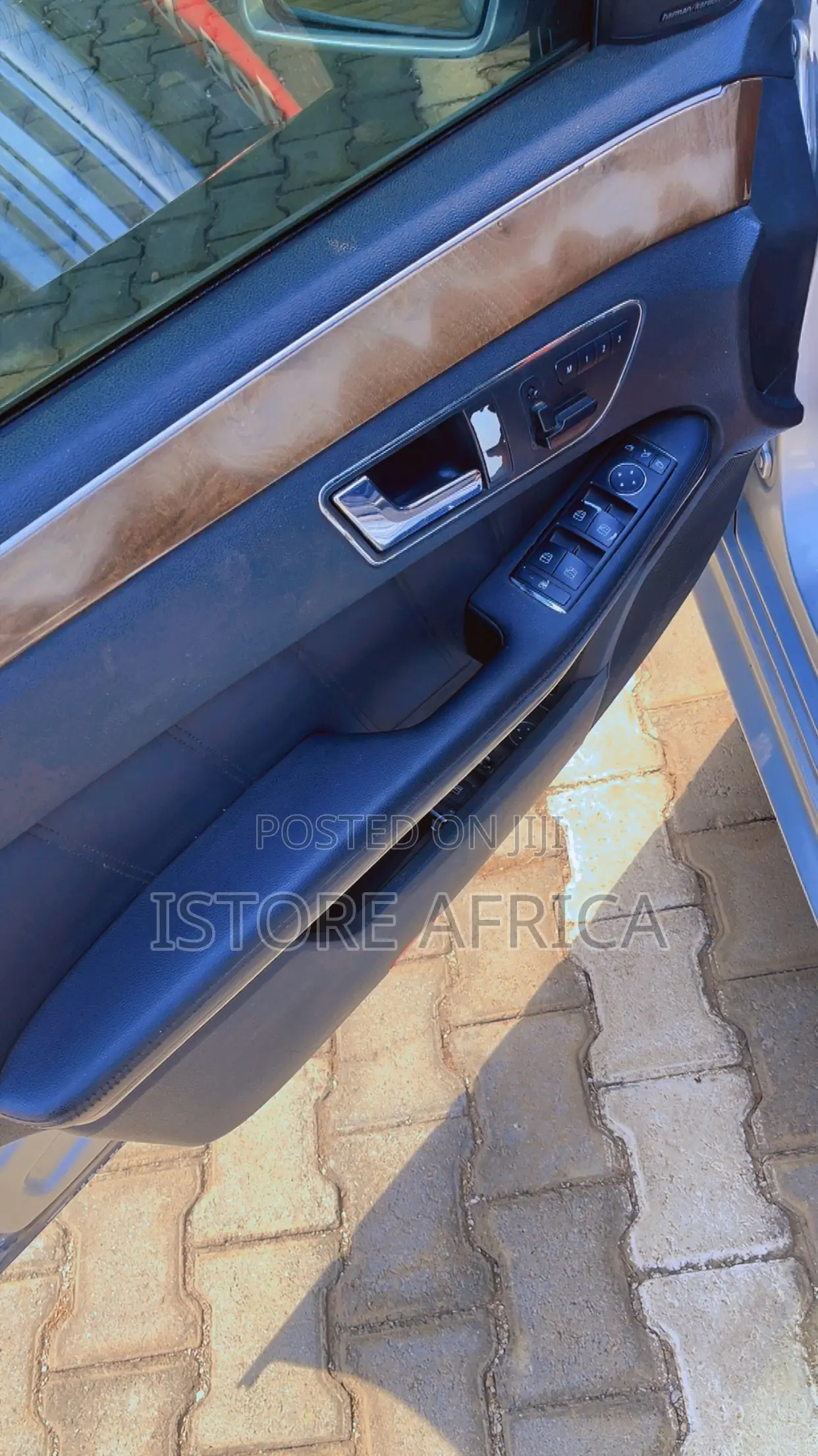 Mercedes-Benz E350 2011 Gray