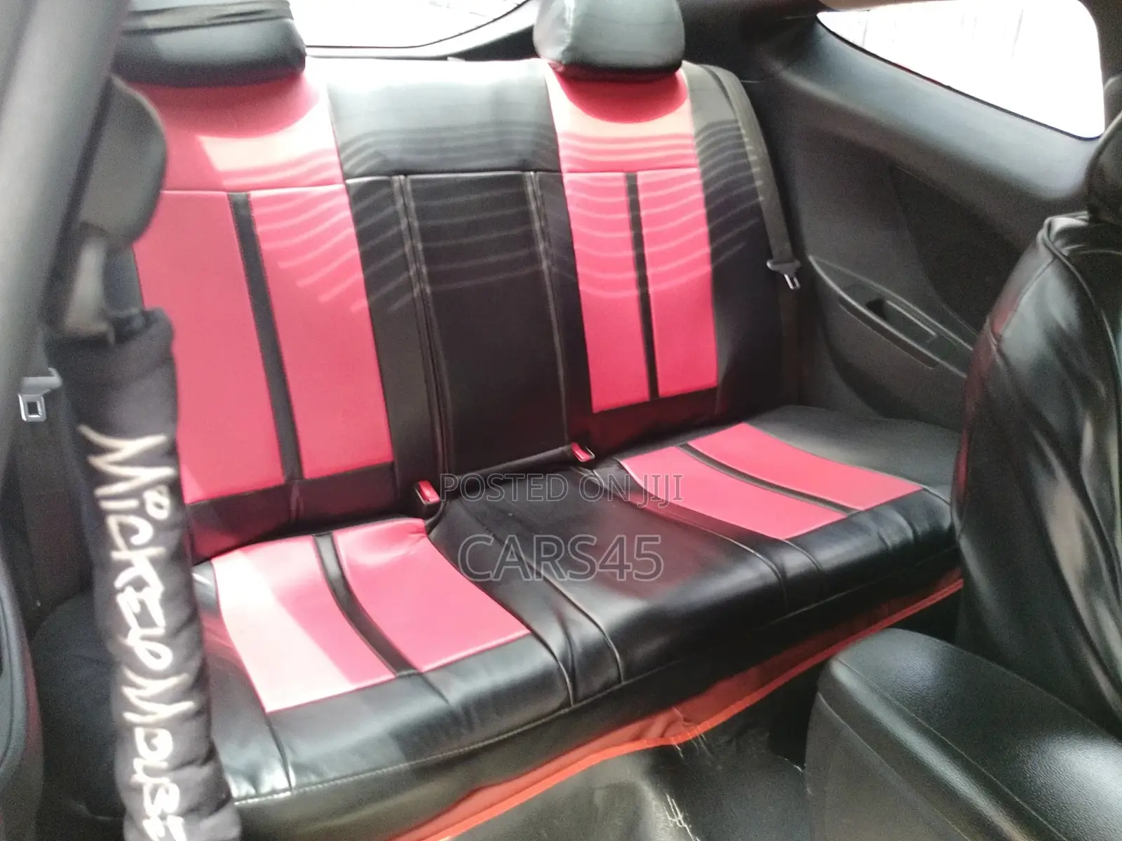 Hyundai Veloster 2012 Black
