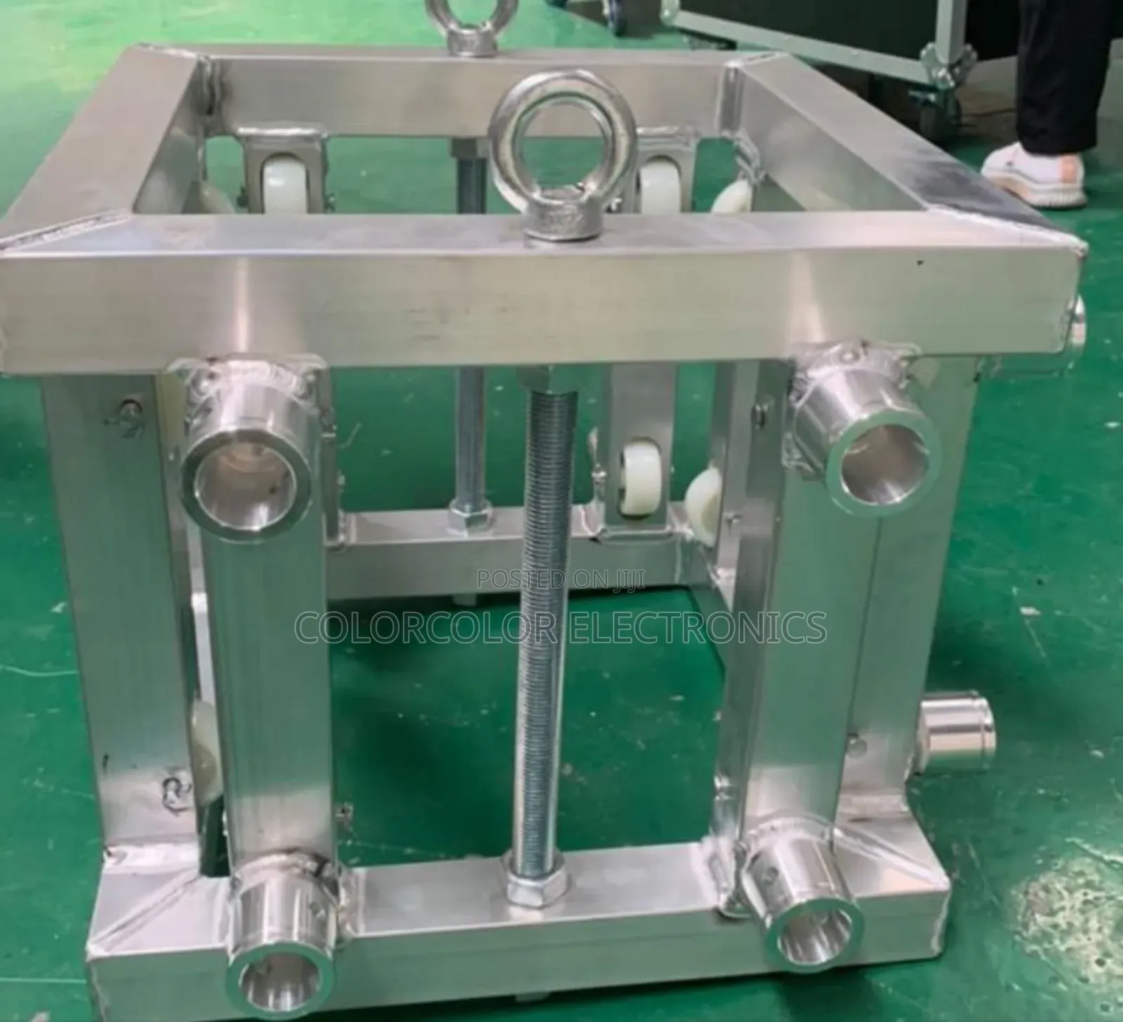 Sleeve Block Truss
