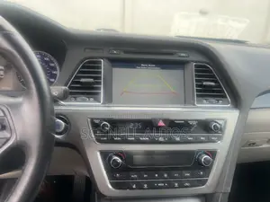 Hyundai Sonata SE 2016 Silver