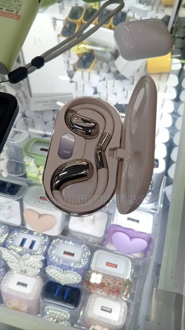 Open-ear Wireless Earbuds