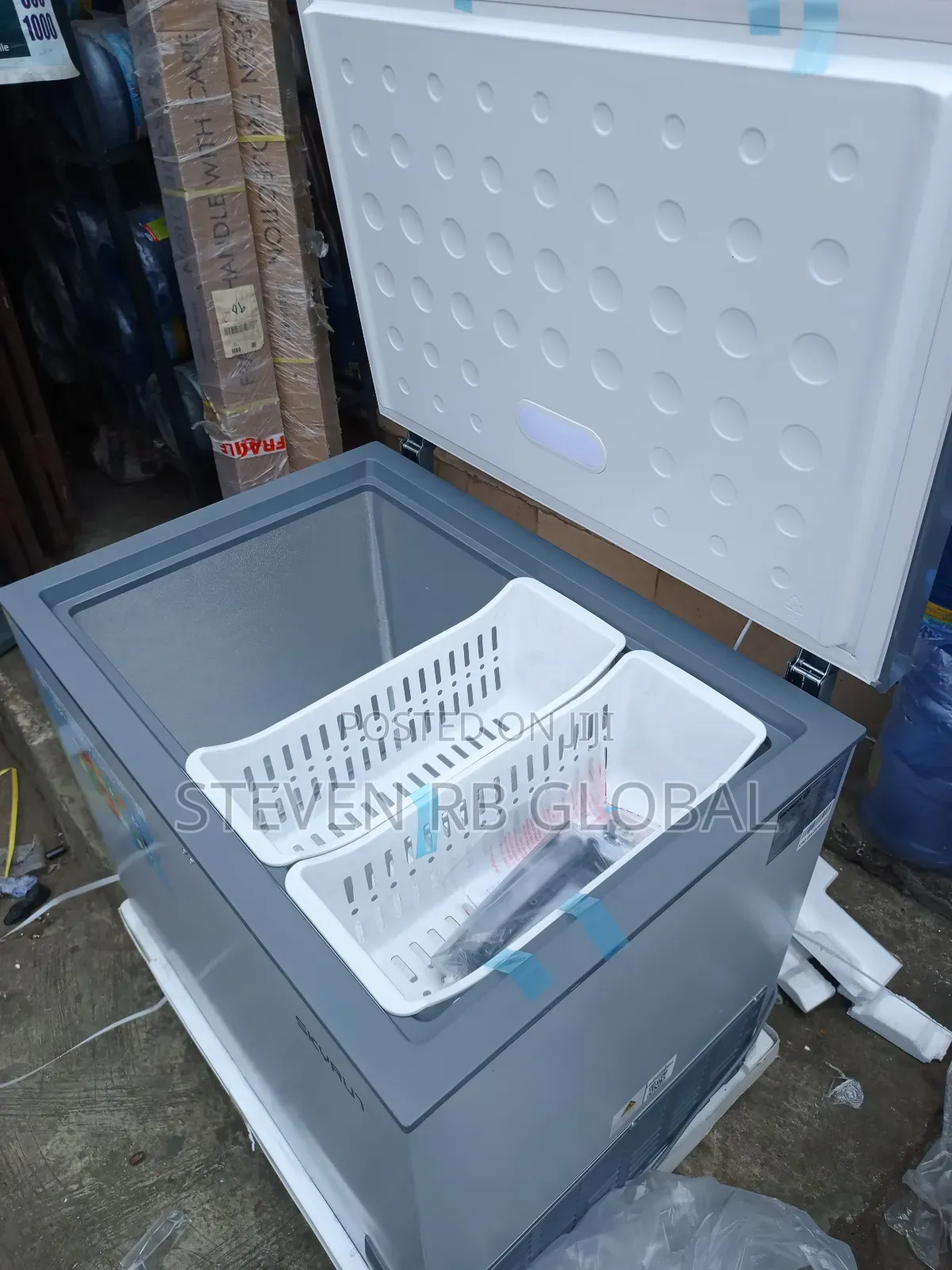 Skyrun 260 Litres Chest Freezer | Bd-260a