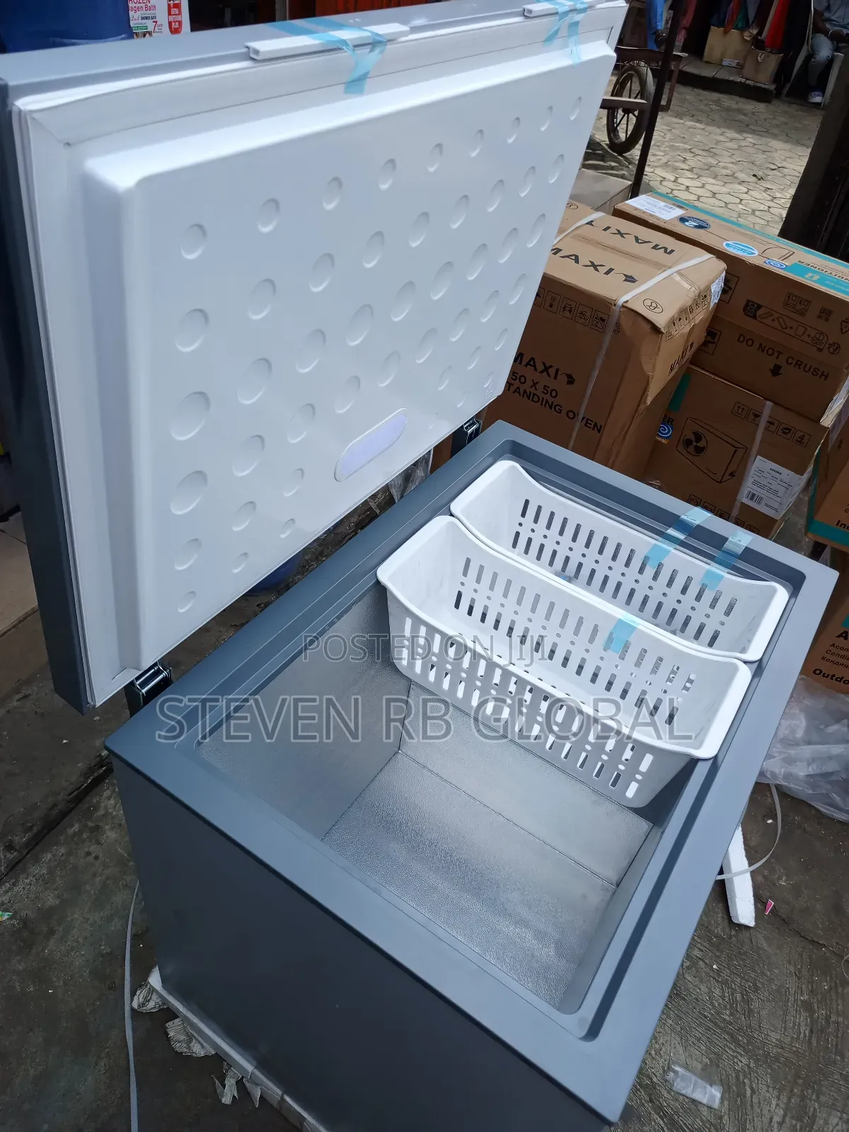 Skyrun 260 Litres Chest Freezer | Bd-260a