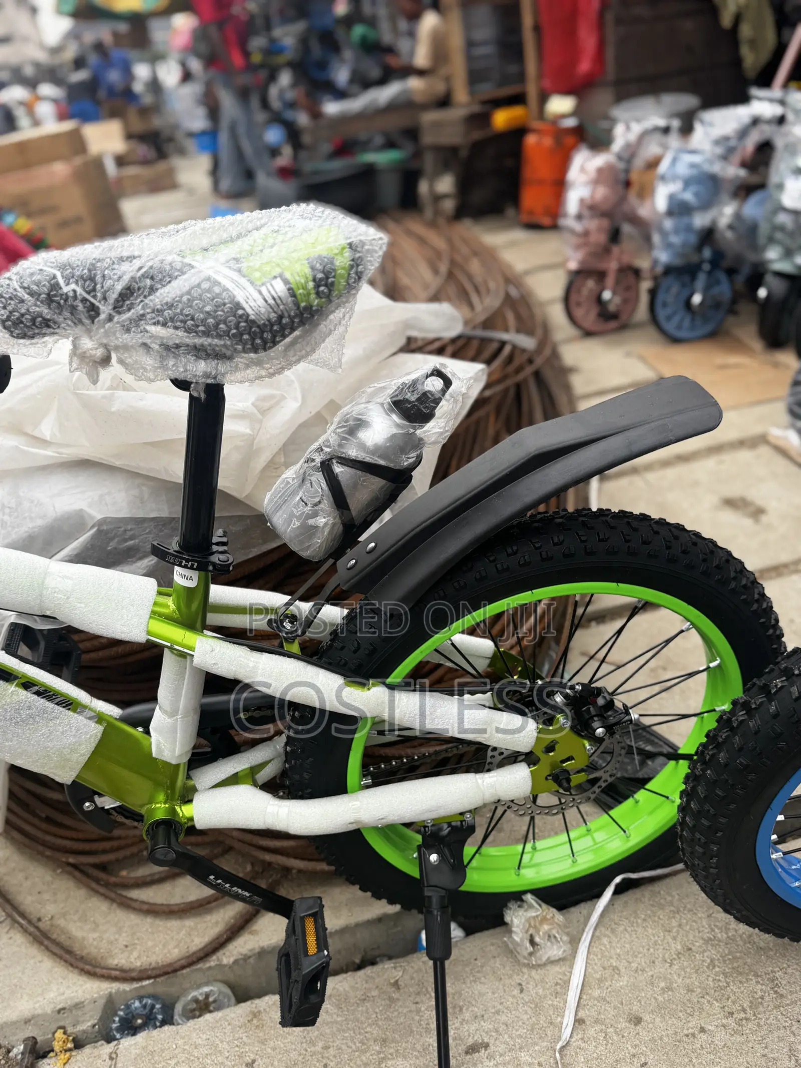 20-Inch Fat Tire Rugged' Bicycle