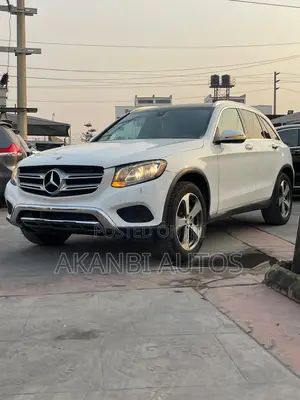 Mercedes-Benz GLC-Class 2017 White