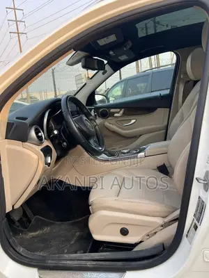 Mercedes-Benz GLC-Class 2017 White