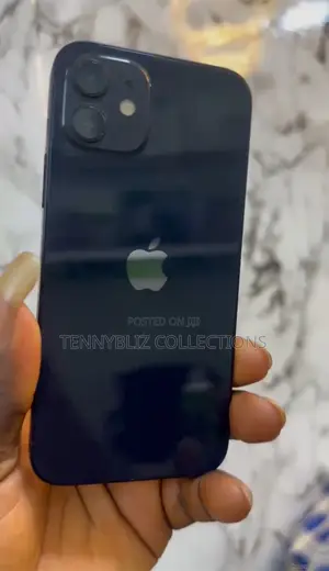 Apple iPhone 12 64 GB Black