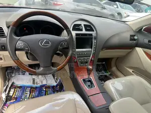 Lexus ES 350 2011 Red