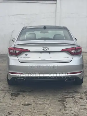 Hyundai Sonata SE 2016 Silver