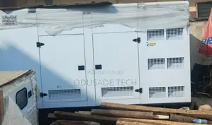 500kva Perkins Three-Phase Soundproof Generator