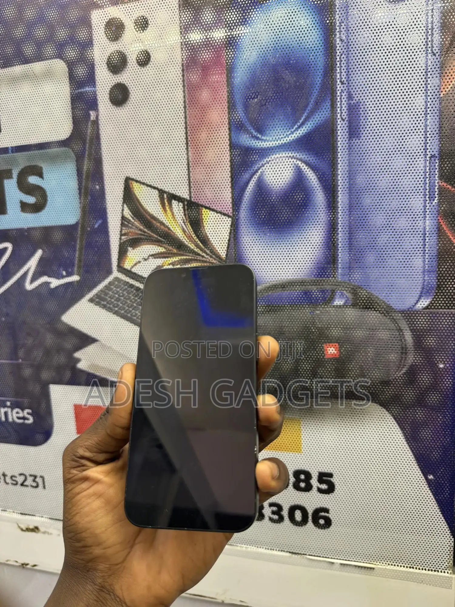 Apple iPhone 16e 128 GB Black