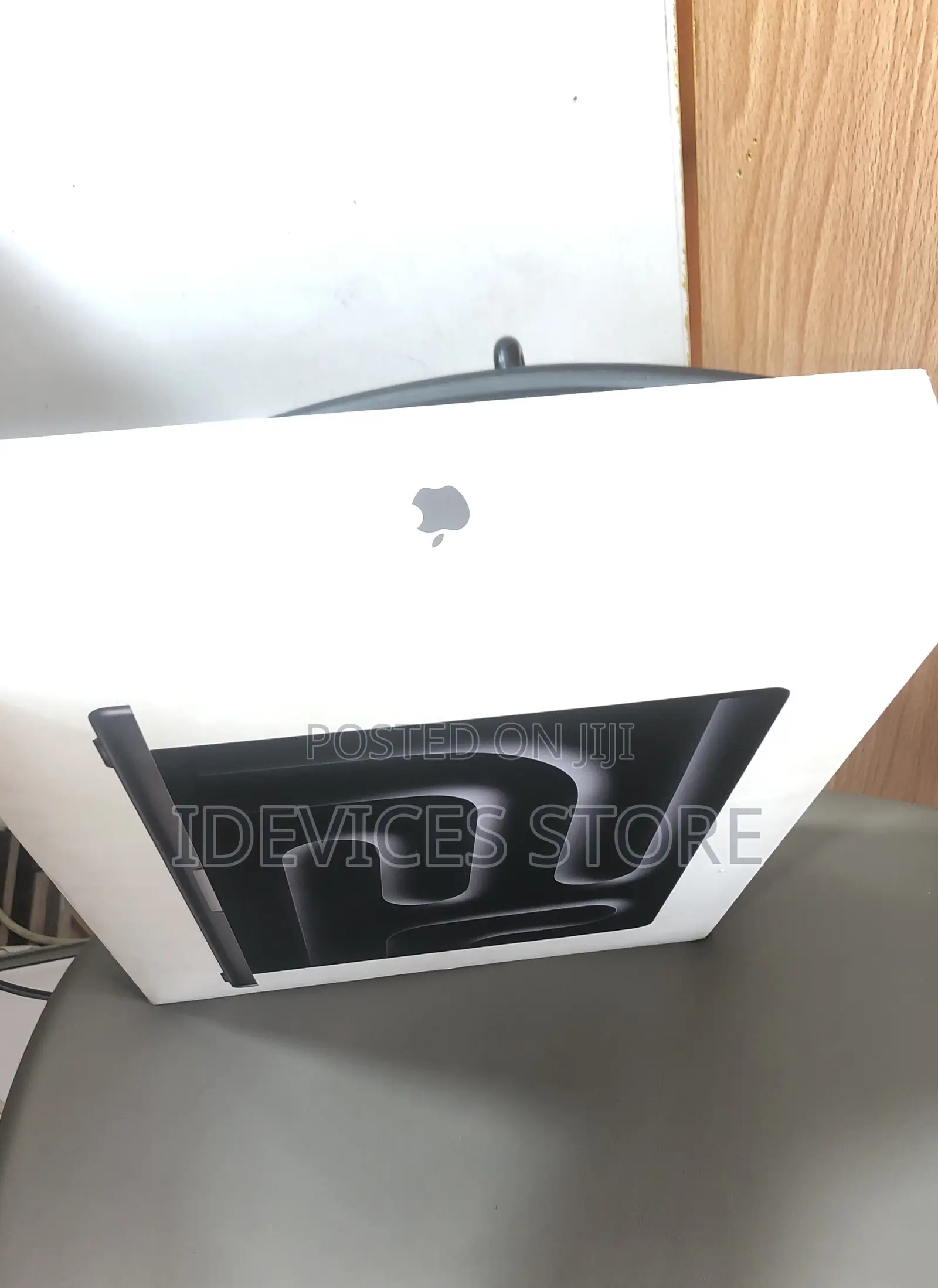 New Laptop Apple MacBook Pro 2024 M4 14-Inch 24GB Apple M4 Pro SSD 1T