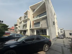 4bdrm Duplex in Lekki Phase 1 for sale