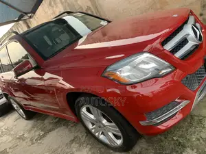 Mercedes-Benz GLK-Class 350 4MATIC 2014 Red