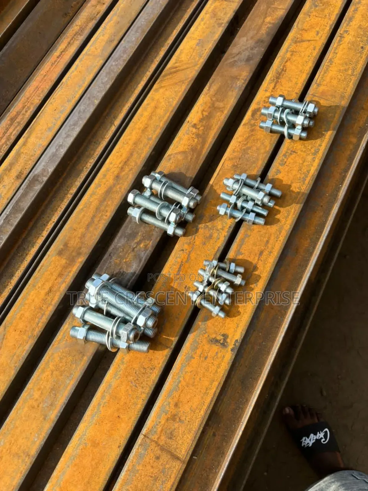 Connection Bolt