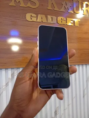 Apple iPhone 13 128 GB Pink