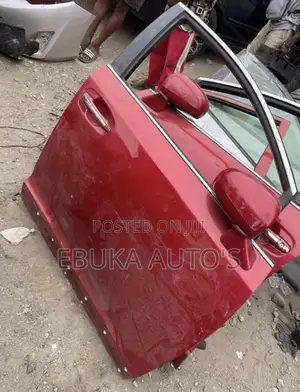 Toyota Venza 2014 Front Door Right Side Empty