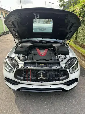 Mercedes-Benz GLC-Class 2021 White