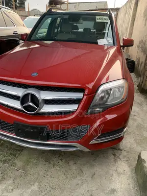 Mercedes-Benz GLK-Class 350 4MATIC 2014 Red