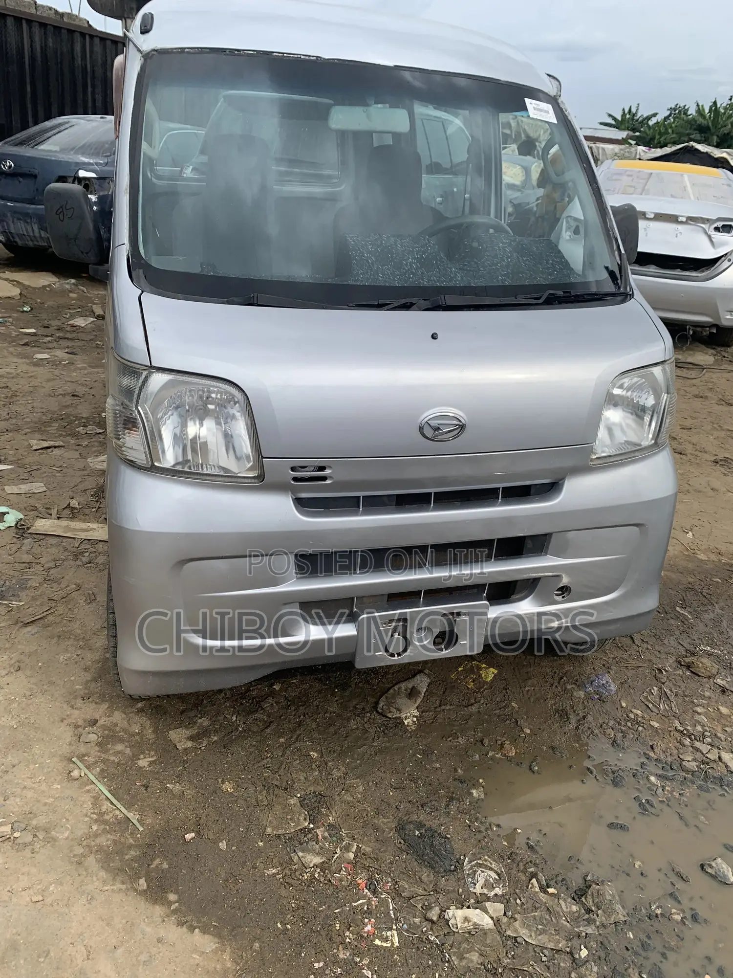 Daihatsu Hijet 2013 Silver