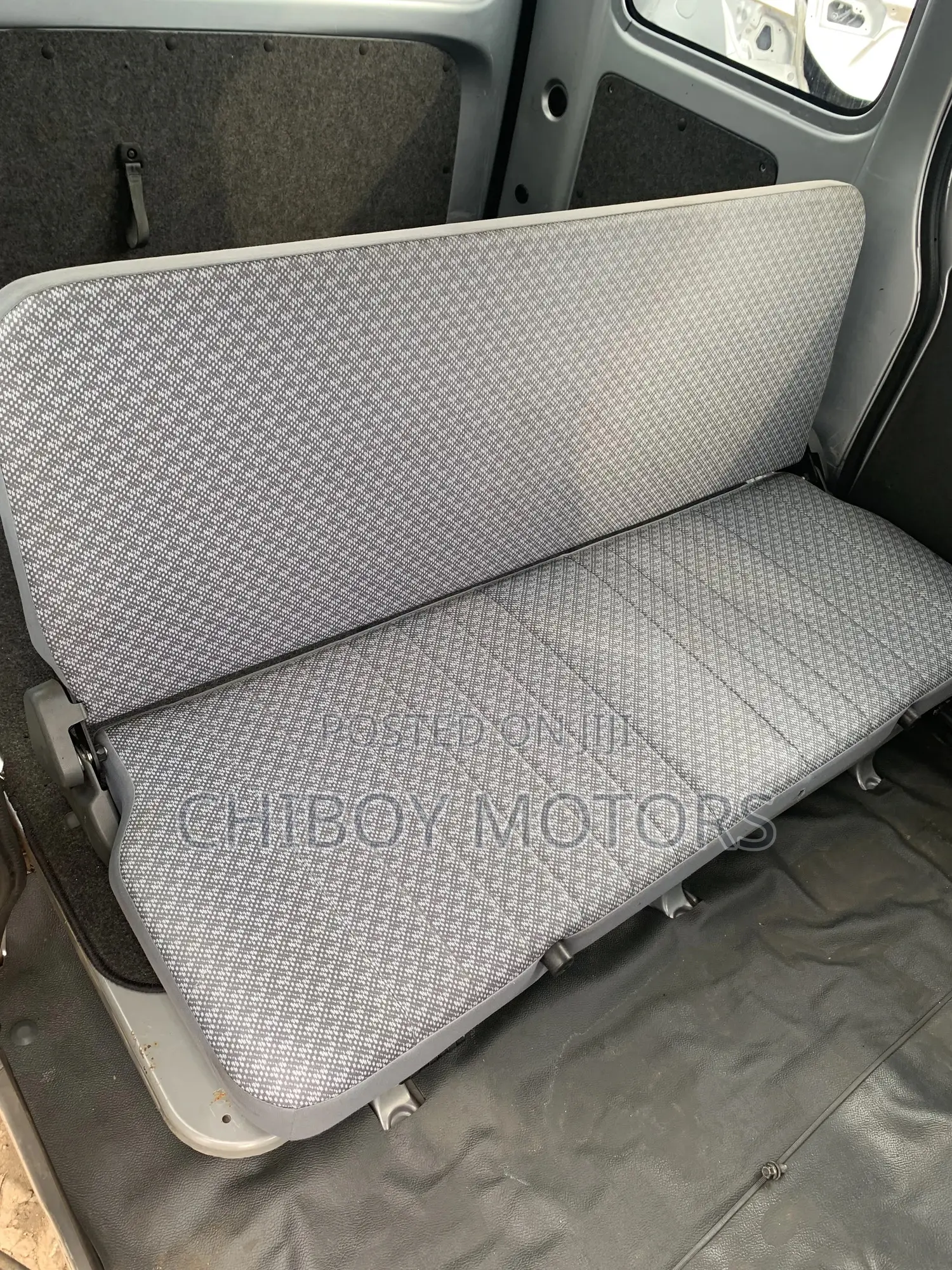Daihatsu Hijet 2013 Silver