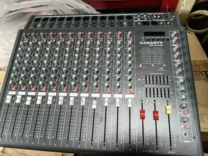 Garanty 12 Channels Mixing Console Powered Mixer