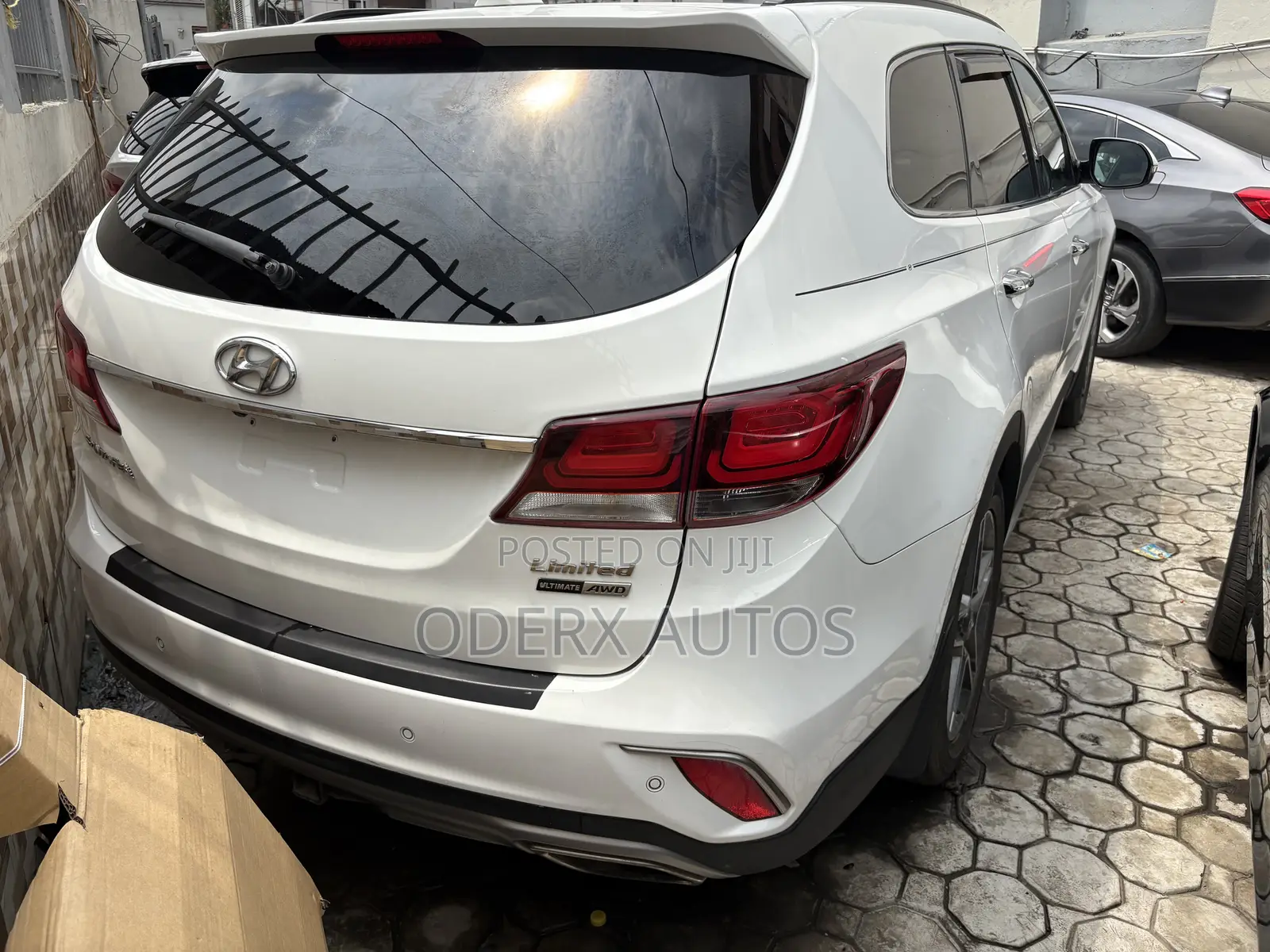 Hyundai Santa Fe Limited Ultimate AWD 2017 White