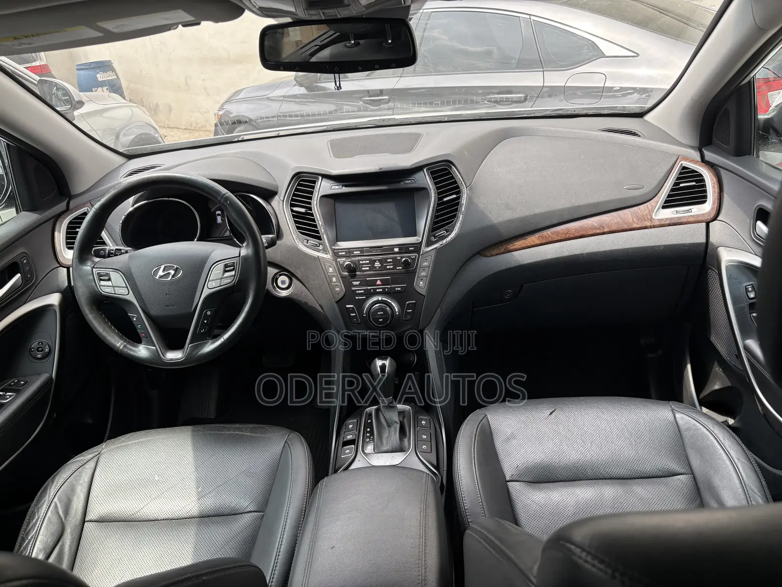 Hyundai Santa Fe Limited Ultimate AWD 2017 White