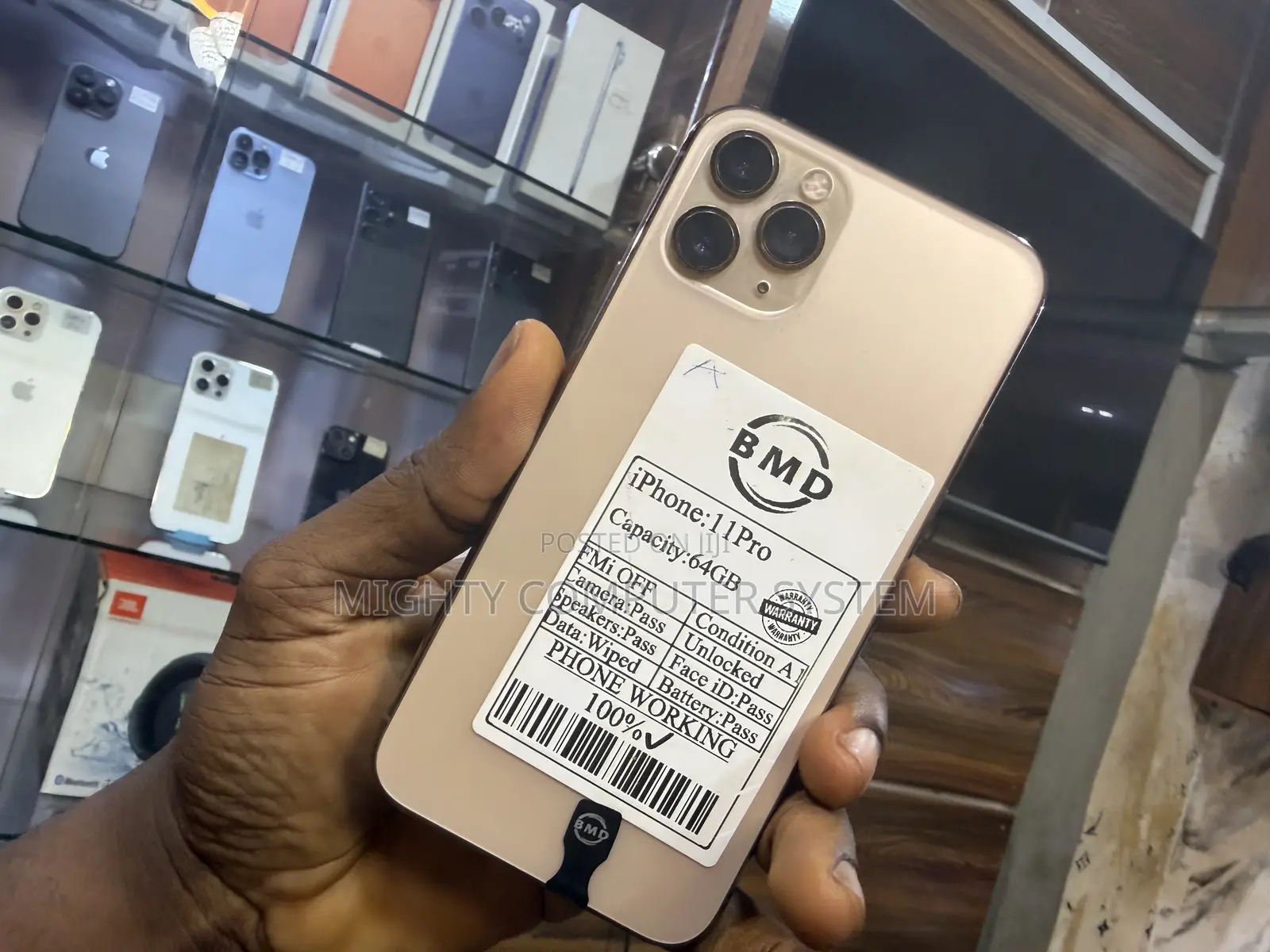 Apple iPhone 11 Pro 64 GB Gold