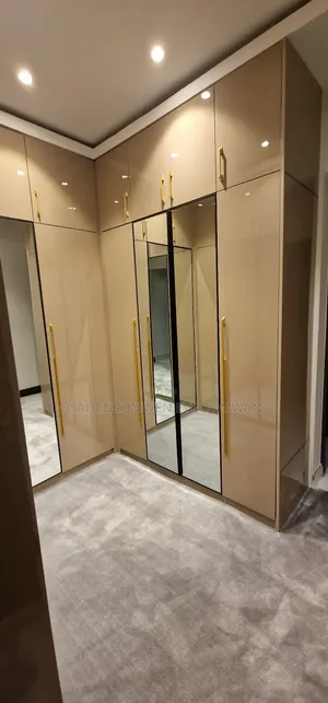 Excellent Wardrobe / Furniture Craft